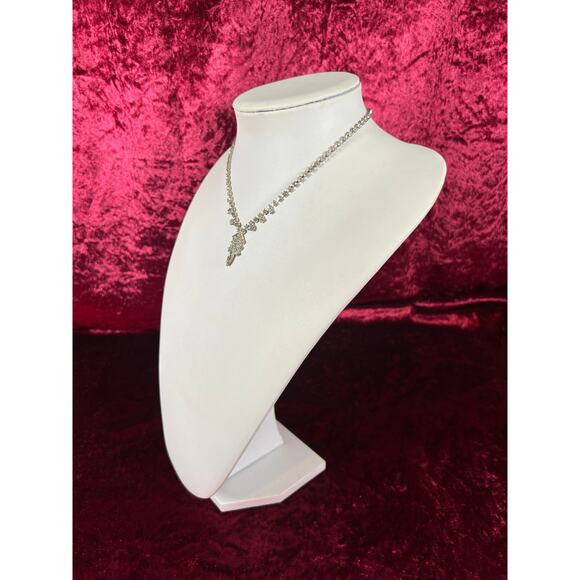 Vintage Collar Choker Necklace Silver Tone Metal Drop Pendant Rhinestones 16.5” - Picture 2 of 5